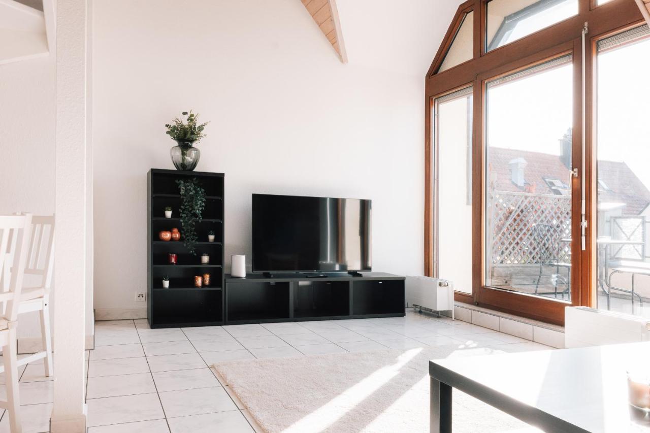 Maisonette-Wohnung Airport/Messe Stuttgart - Balkon - Parkplatz - Netflix Filderstadt Exterior foto